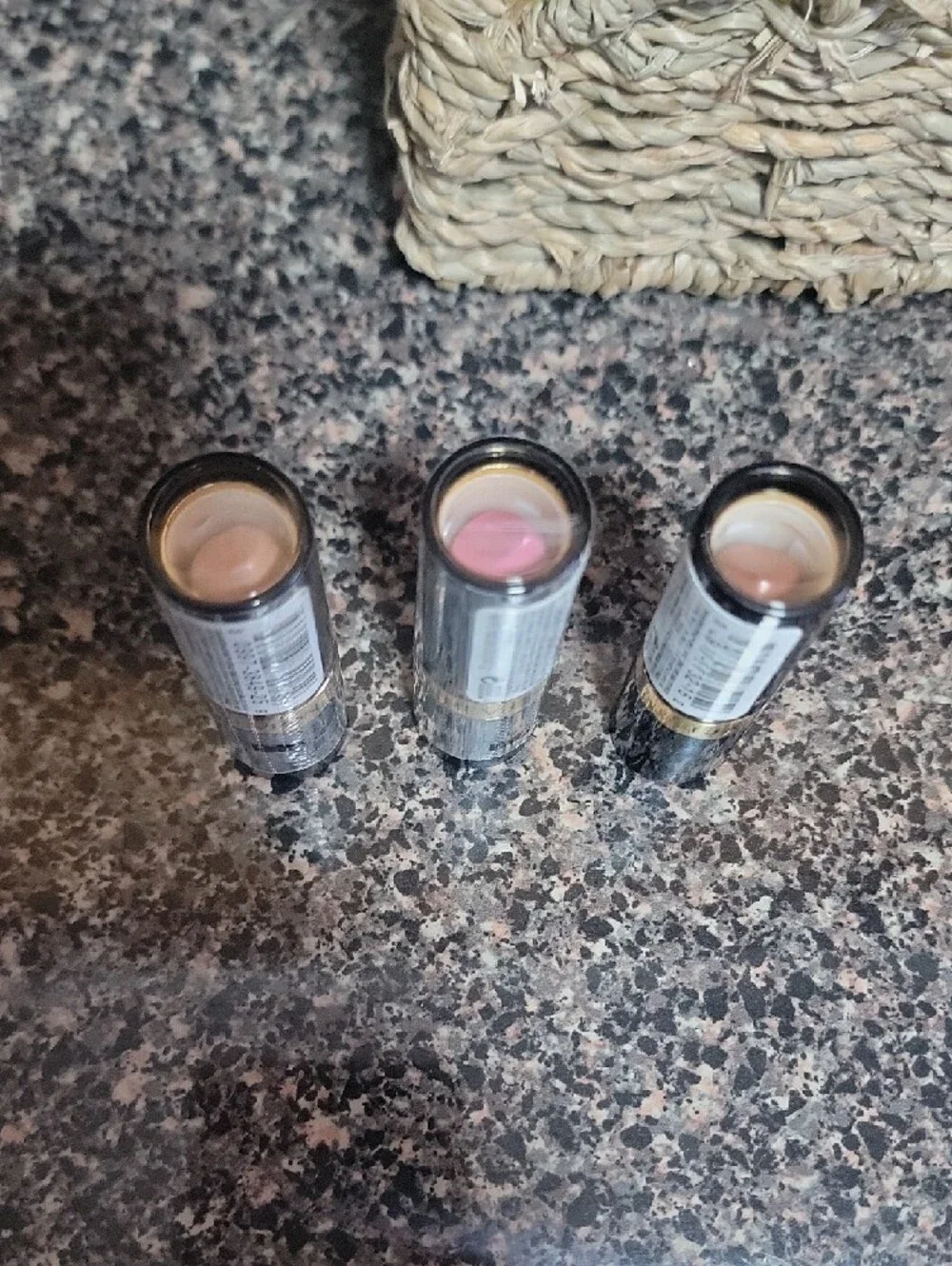 Bundle 7 Lipsticks! Details Below 💄💋 - Picture 8 of 12